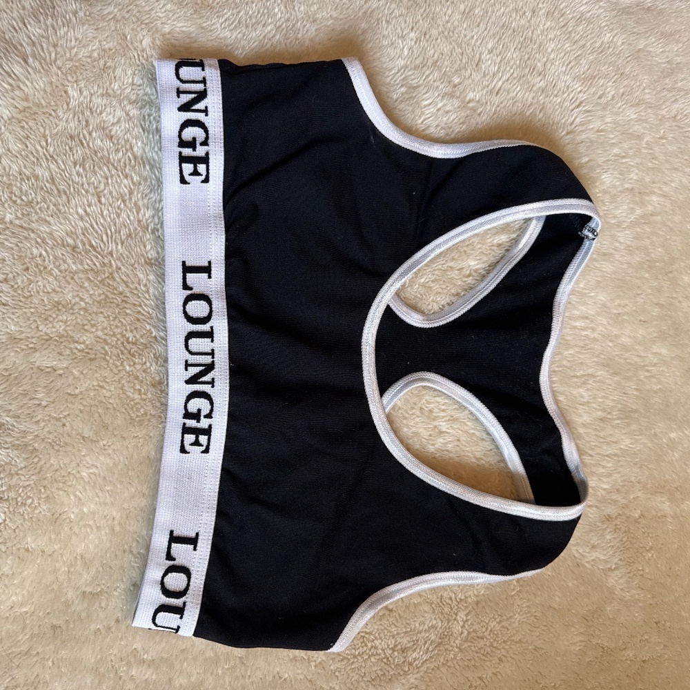 Sports bra